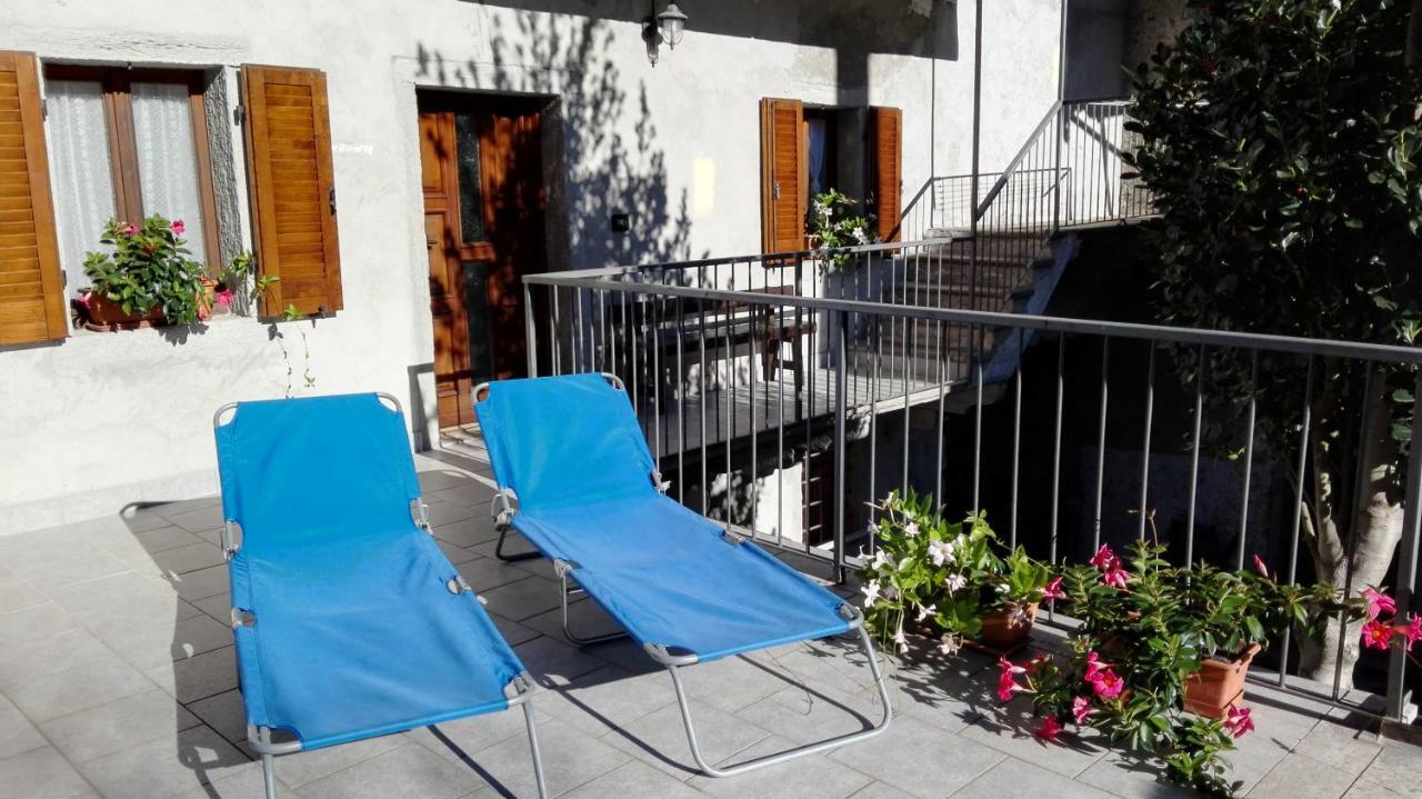 Villa Il Borgo Di Monica Domodossola Exterior foto