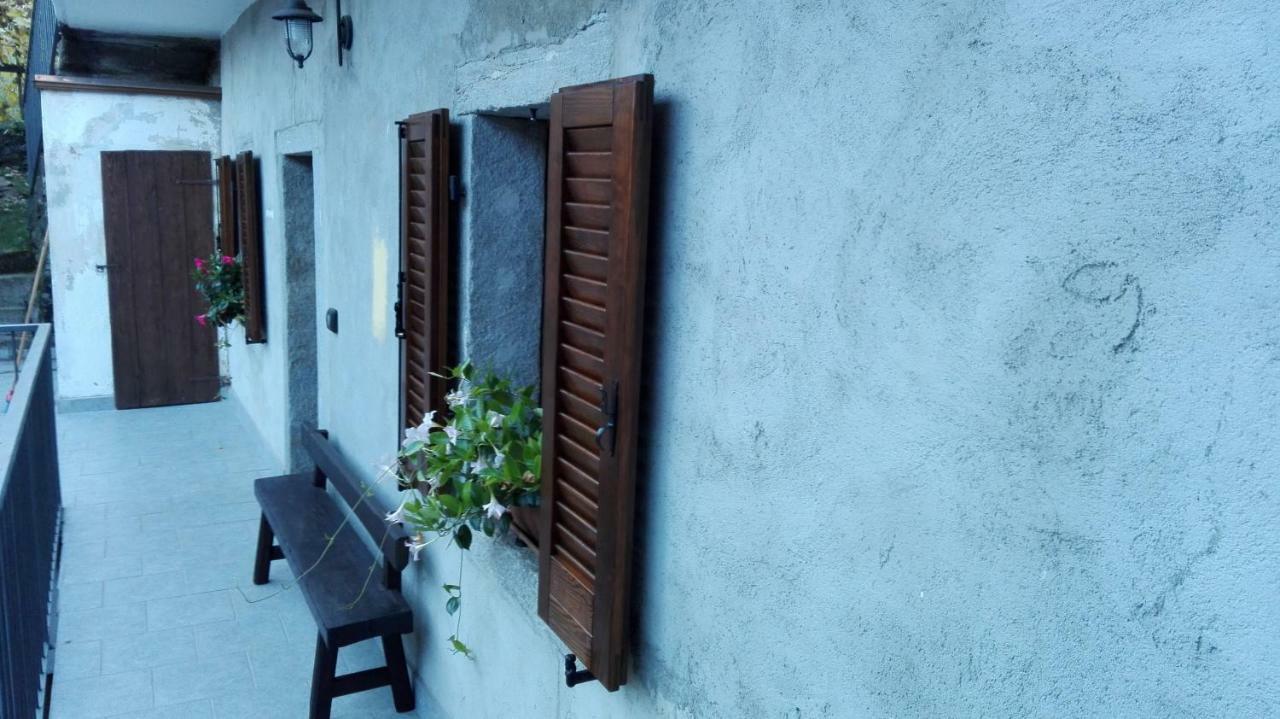 Villa Il Borgo Di Monica Domodossola Exterior foto
