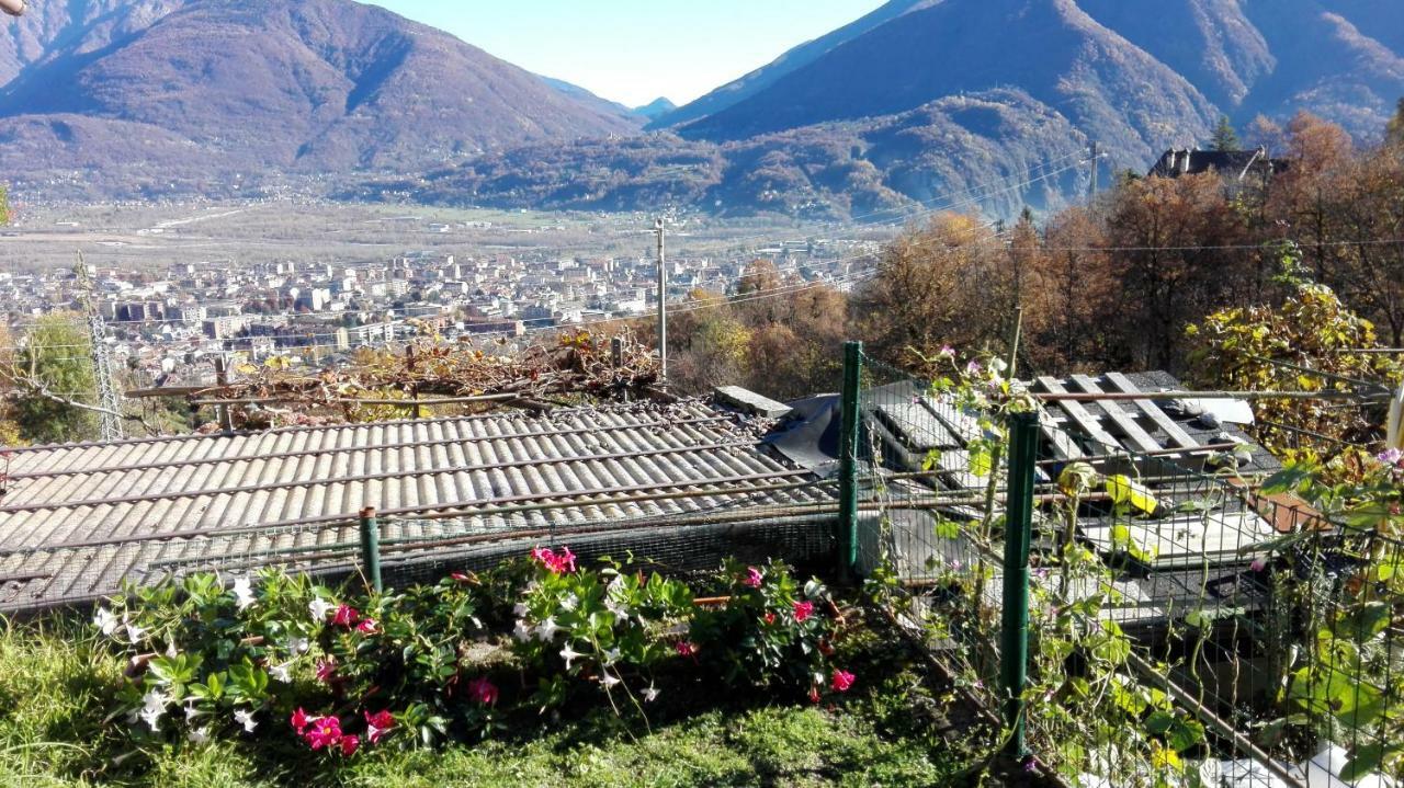 Villa Il Borgo Di Monica Domodossola Exterior foto
